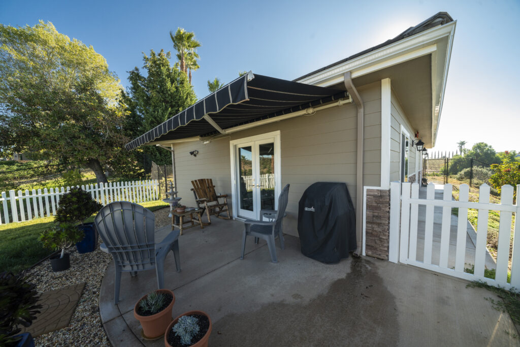 A cozy, private backyard with lots of space for Dave's dogs to run around and get exercise. 