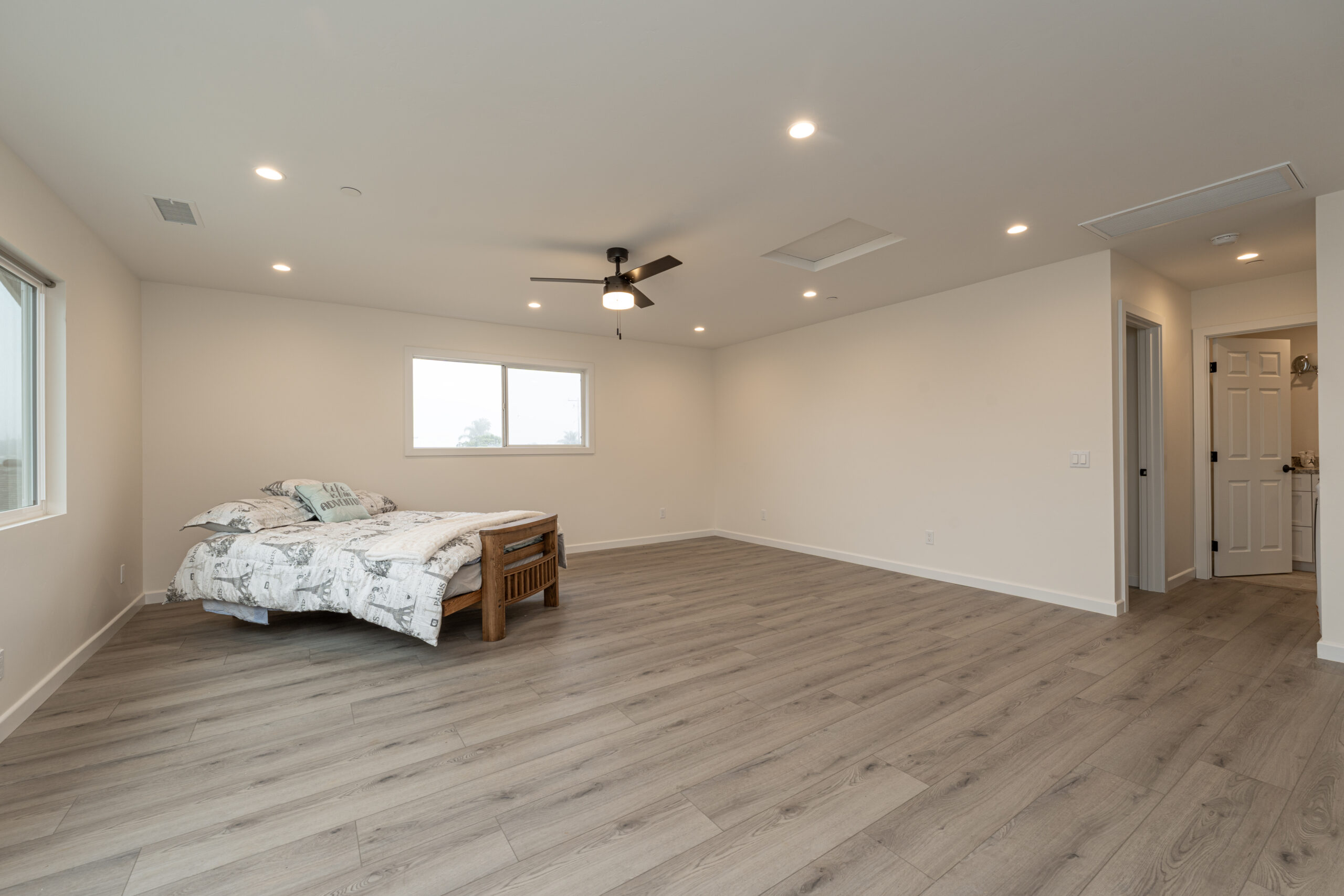 Accessory Dwelling Unit Garage Conversion - Living Room
